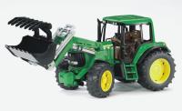 BRUDER JOHN DEERE 6920 TRAKTOR L=385mm